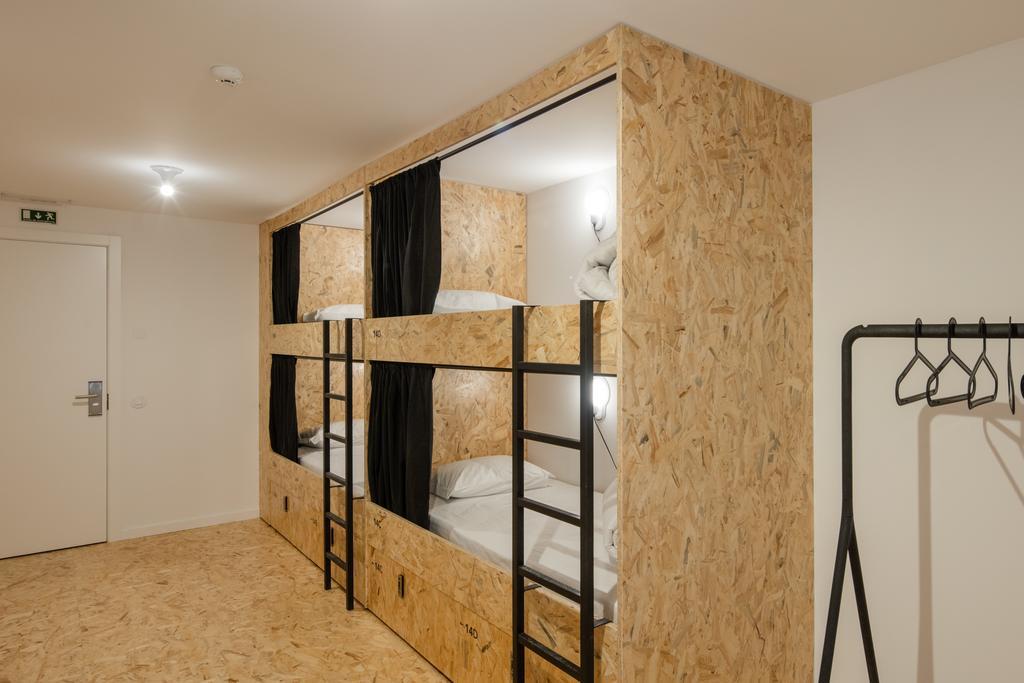 Hostel Conii & Suites Algarve Картейра Экстерьер фото